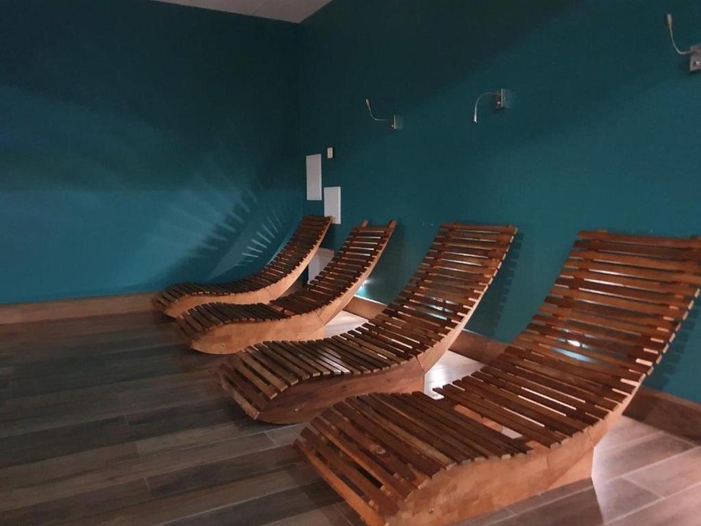 Dwie Sosny Apartamenty Przy Plazy - Sauna, Jacuzzi, Silownia, Bawialnia - 365Pam Ustronie Morskie Bagian luar foto