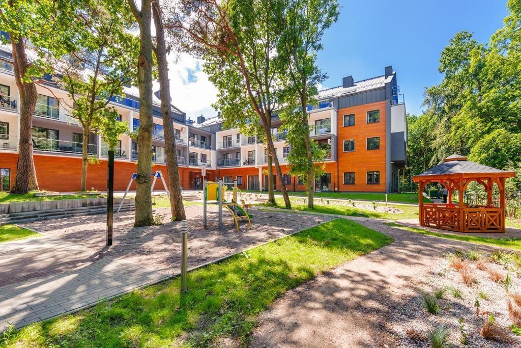 Dwie Sosny Apartamenty Przy Plazy - Sauna, Jacuzzi, Silownia, Bawialnia - 365Pam Ustronie Morskie Bagian luar foto